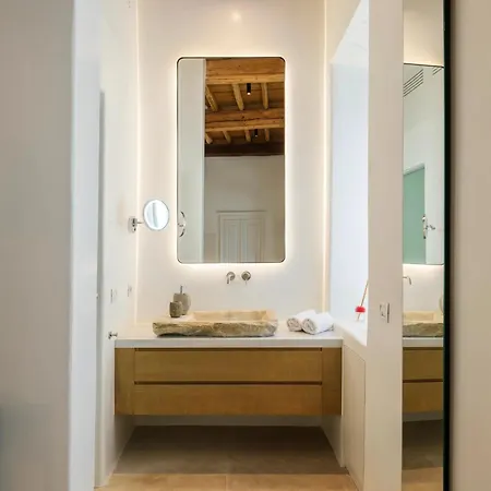 فيلة Aera Mykonos *